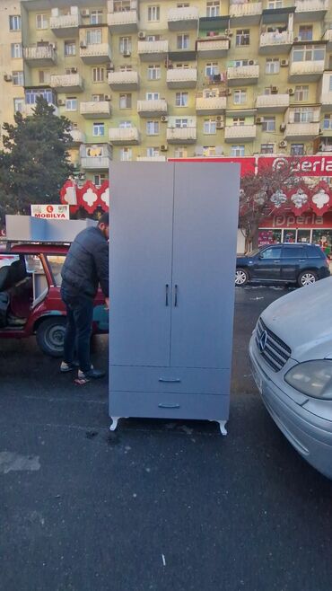 Dolablar: Qarderob, paltar dolabı — 21