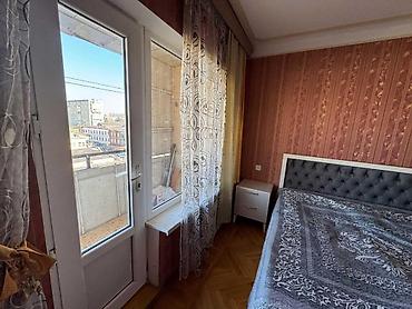kohnə binalar: Bakı, 8-ci kilometr, 3 otaqlı, Köhnə tikili, m. Xalqlar Dostluğu, 75 kv. m — 3