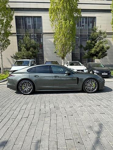 li 9: Porsche Panamera 4: 2.9 l | 2021 il 13000 km Hetçbek — 9