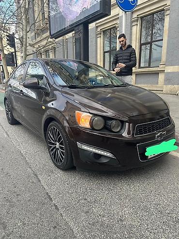 şevrolet aveo satışı: Chevrolet Aveo: 1.4 l | 2014 il 270000 km Sedan — 2