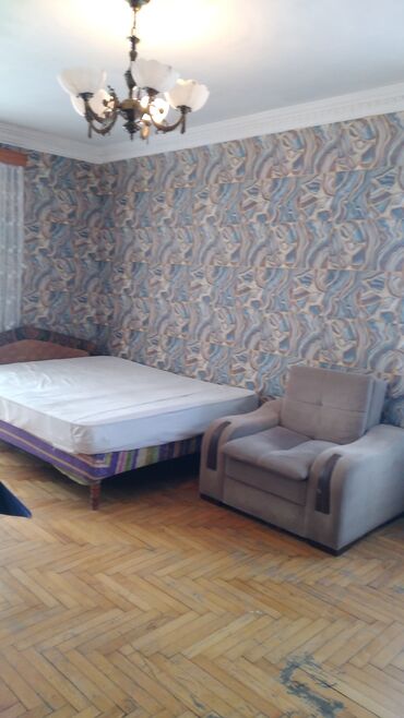 xacmaz kiraye: Vatcapà yaza 0505328649 bilərsiniz. Xaiş olunur 22 yaşa qədər