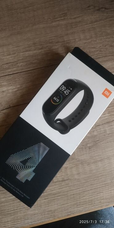 mi qulaqciq: İşlənmiş, Smart qolbaq, Xiaomi, Bildirişlər, rəng - Qara