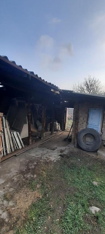 Продажа коттеджей и домов: Продаётся двухэтажный дом в селе Алексеевка из четырёх комнат по — 12