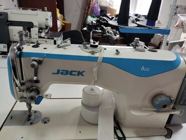 швейная машина jack цена: Швейная машина Jack, Компьютеризованная, Полуавтомат