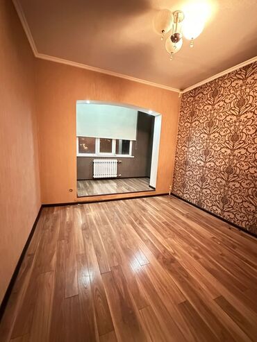 бишкек квартиры продажа: 2 комнаты, 58 м², 106 серия, 3 этаж, Старый ремонт