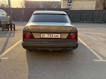 Mercedes-Benz: Mercedes-Benz W124: 1989 г., 2.3 л, Механика, Бензин, Седан