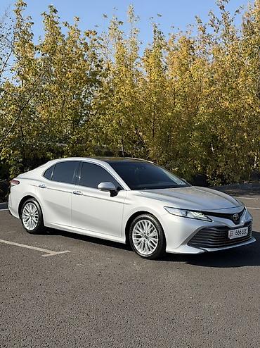 taiota raf 4: Toyota Camry: 2020 г., 2.5 л, Типтроник, Бензин, Седан — 1