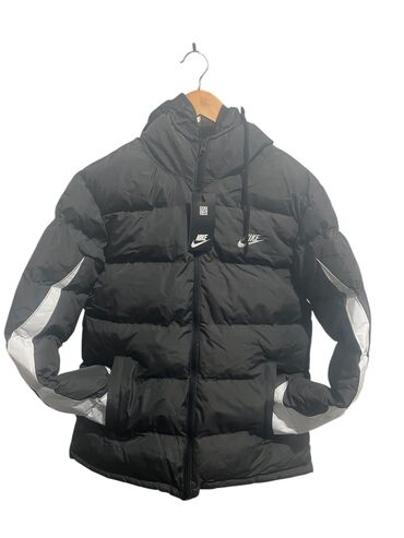 Zimske jakne: Kvalitetne i moderne jakne s,m,l,xl,2xl
8300 din — 7