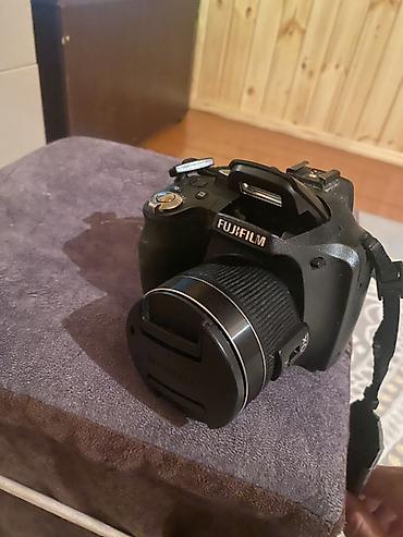 mini camera 69 azn: Reyal satilmalidi tecili - Brend: Fujifilm - Korpusda inteqrə olunmuş — 2