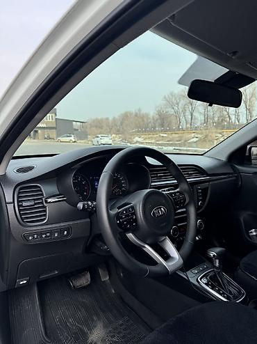 Kia: Kia Rio: 2018 г., 1.6 л, Автомат, Бензин, Седан — 9
