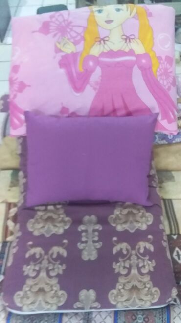 Balışlar, yastıqlar: Yuxu üçün Yeni Yastıq, Ödənişli çatdırılma — 13