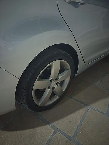 азербайджан авто: Hyundai orijinal 5-şüalı yüngül lehimli disklər və təkər komplekti - — 4