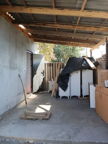 дома в арашане: 60 м², 3 комнаты, Забор, огорожен, Подвал, погреб