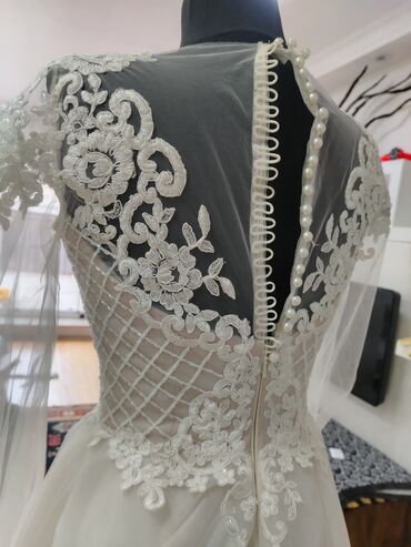 Digər: Gəlinlik cəmi bir dəfə geyinilib, təcili satılır — 8