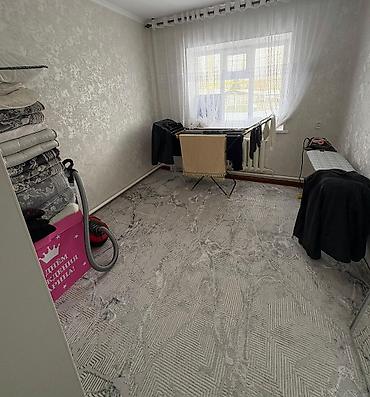 Продажа коттеджей и домов: 6 комнат и более, 200 м², 5 соток, Токмак, Собственник — 13
