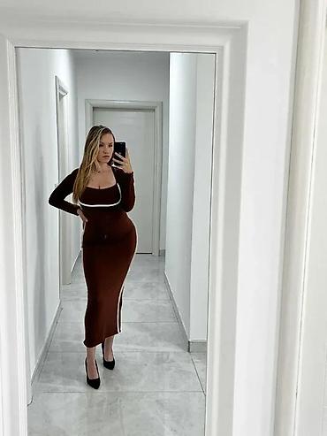 ELEGANTNA BRAON HALJINA | Karakteristike ženske odeće Boja Braon