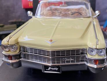Avtomobil modelləri: Cadillac, 1963 il, 1:18, Dəmir, Ödənişli çatdırılma — 20
