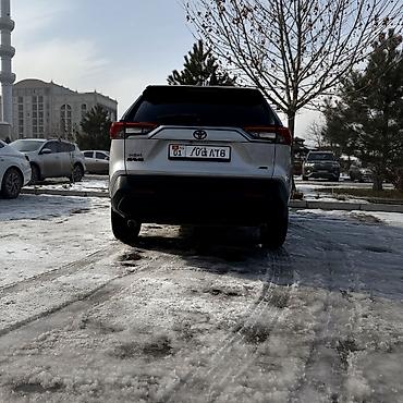 Toyota: Toyota RAV4: 2020 г., 2.5 л, Типтроник, Бензин, Внедорожник — 8