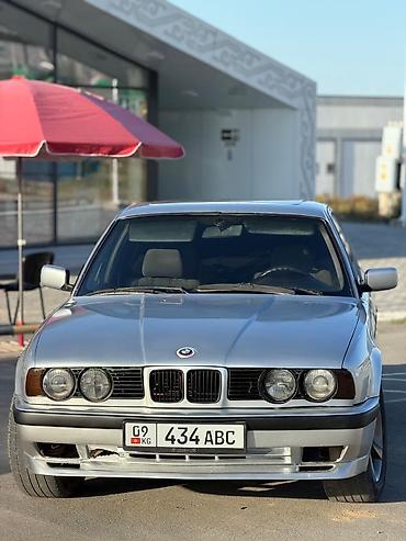 mazda 325: BMW 5 series: 1991 г., 3 л, Механика, Бензин, Седан — 8