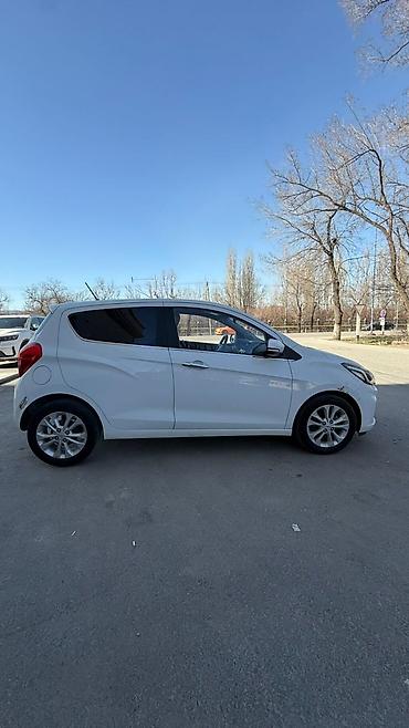 Chevrolet: Chevrolet Spark: 2019 г., Автомат, Бензин, Хэтчбэк — 3