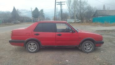 Volkswagen: Volkswagen Jetta: 1990 г., 1.8 л, Механика, Бензин, Седан