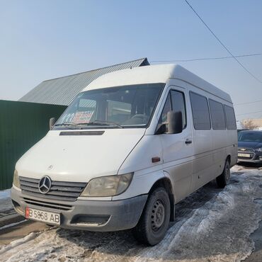 Автобусы и маршрутки: Автобус, Mercedes-Benz, 2002 г., 2.2 л, до 15 мест