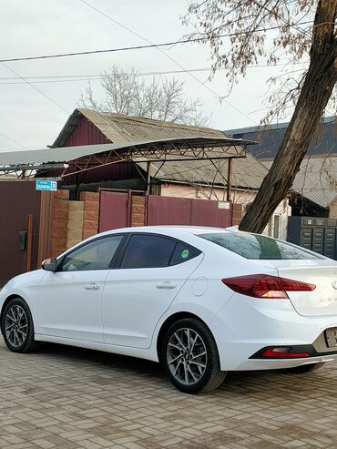 Hyundai: Hyundai Avante: 2019 г., 1.6 л, Вариатор, Бензин, Седан — 5