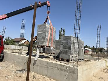 Полистиролбетонный блок: Полистиролбетонный блок, 600x300x200, D700, Самовывоз, Платная доставка — 12