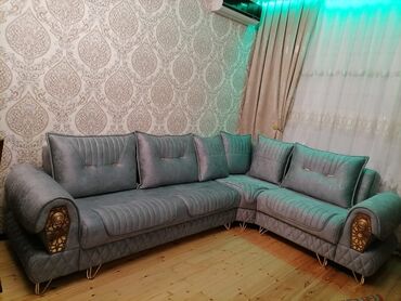 Tecılı satılır.bu şekil nümunədir buna bənzər divan satılır təzədir