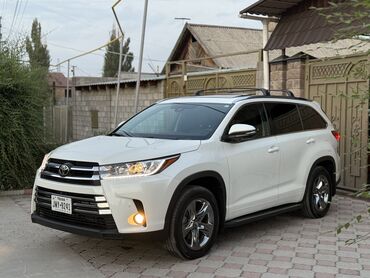 срочно продаю нужны деньги: Toyota Highlander: 2019 г., 3.5 л, Автомат, Бензин, Кроссовер