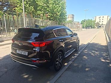 kia ceed motor: Kia Sportage: 2 l | 2015 il Krossover — 3