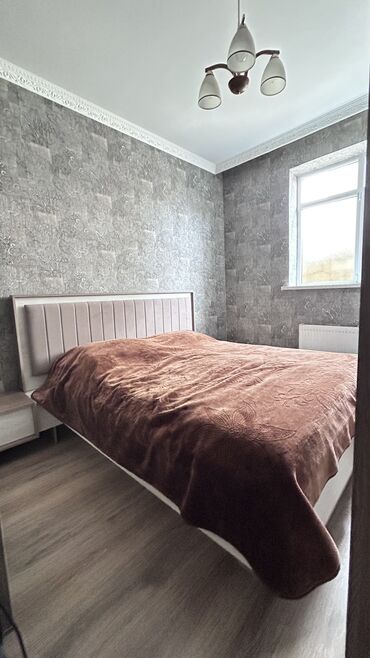 Yataq otağı dəstləri: İkinəfərlik çarpayı, Dolab, Termo, 2 tumba, İşlənmiş — 1