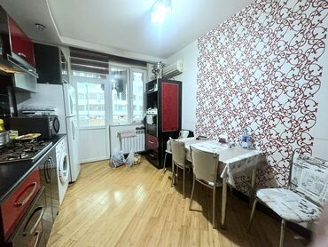 Köhnə tikili: Montində Kosmos y/ kompleksində 18/10 u 3 otaq 136 kv əla təmirli -da lalafo.az — 13 Köhnə tikili: Montində Kosmos y/ kompleksində 18/10 u 3 otaq 136 kv əla təmirli — 13