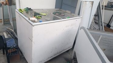 Стеклянный морозильник