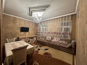 Mənzillər: Bakı, Bakıxanov qəs., 3 otaqlı, Köhnə tikili, m. Neftçilər, 70 kv. m — 4