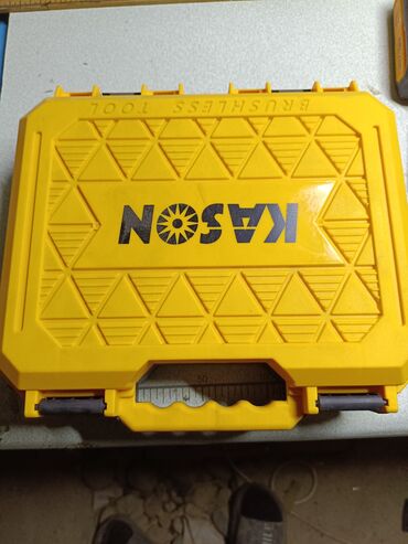 шуруповерт pit: Шуруповерт Kason без щеточный в комплекте зарядное устройство и 3