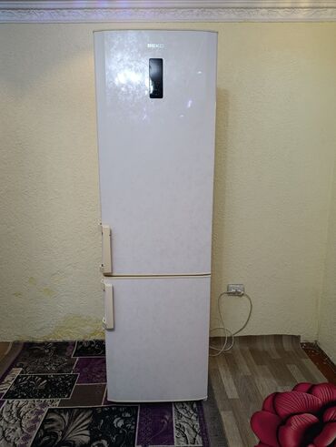 холодилник бу ош: Муздаткыч Beko, Колдонулган, Эки камералуу, No frost, 60 * 2 * 60