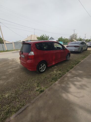 Honda: Honda Fit: 2002 г., 1.5 л, Типтроник, Бензин, Хэтчбэк