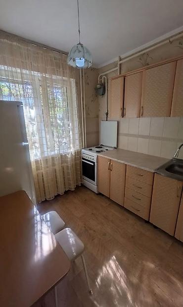 104: 2 комнаты, 43 м², 7 мкр 104 серия, 4 этаж — 5