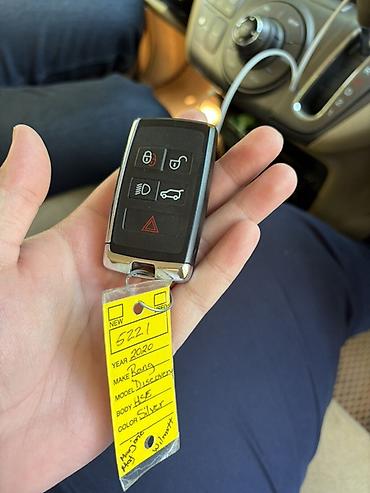 Ключи: Ключ Lexus 2020 г. — 12