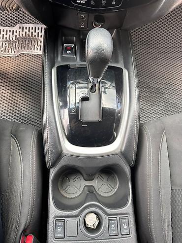 2 моно: Nissan Qashqai: 2019 г., 2 л, Вариатор, Бензин, Кроссовер — 9