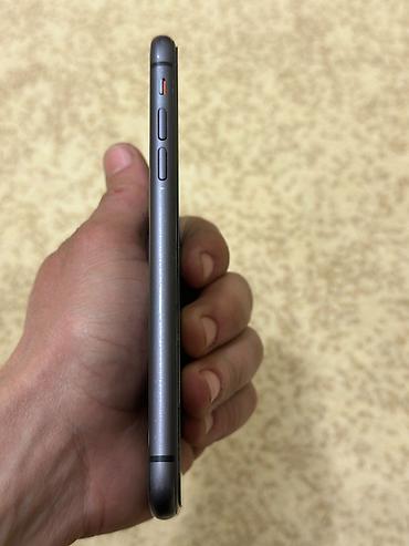 ipad 8 64: IPhone 11, 128 GB, Qara, Simsiz şarj, Face ID — 5