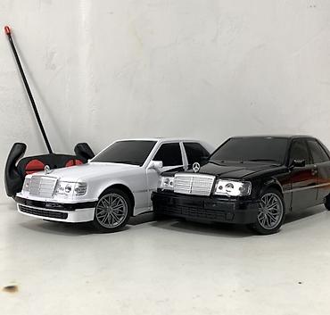 lego technic: Радиоуправляемые модели Mercedes-Benz W124 (масштаб примерно — 1