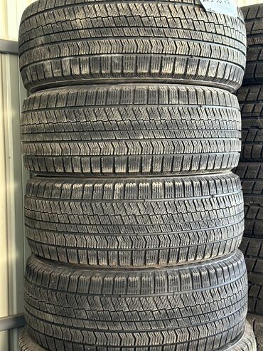 Шины: Шины 225 / 55 / R 17, Зима, Б/у, Комплект, Легковые, Япония, Bridgestone