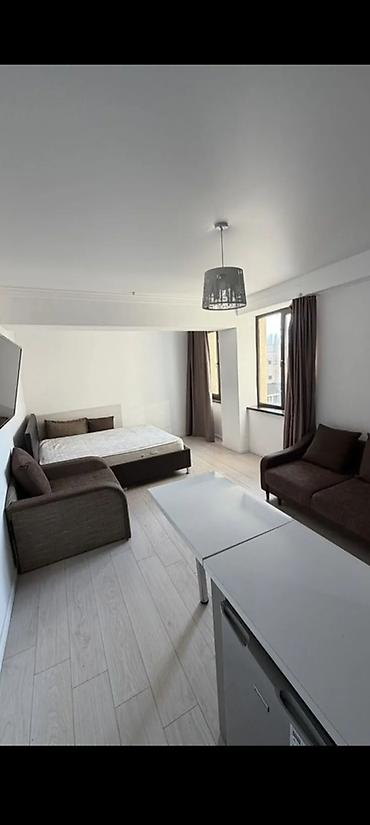 studio apartment: Сдаю квартиру Малодая гвардия Токтогула 1кв студия с мебелью техникой — 4