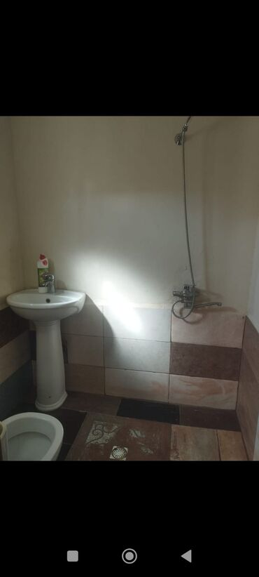 Uzunmüddətli kirayə evlər: 60 kv. m, 2 otaqlı, İşıq, Su, Kanalizasiya — 11