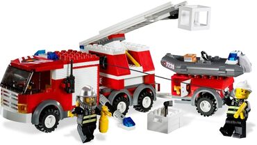 Игрушки: Lego City 7239 (оригинал)
Коробка отсутствует, инструкции прилагаются