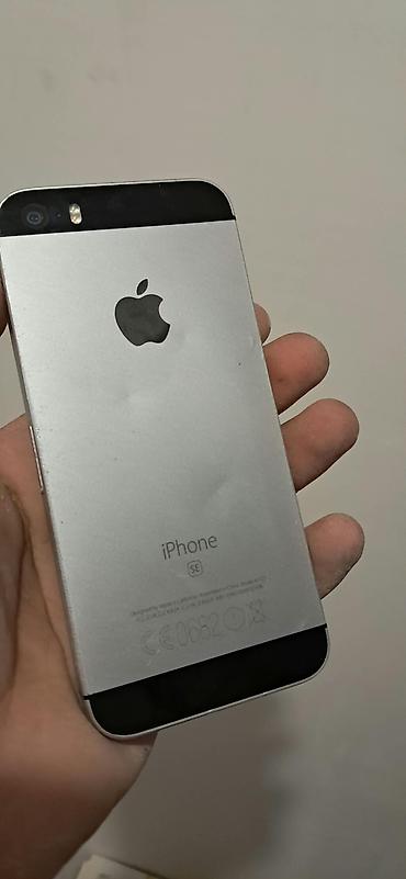 iphone 8 plus 32 gb: IPhone SE, 64 GB, Gümüşü, Barmaq izi — 3