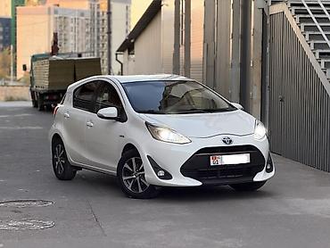 primera p11: Toyota Prius C: 2018 г., 1.5 л, Вариатор, Гибрид, Хэтчбэк — 3