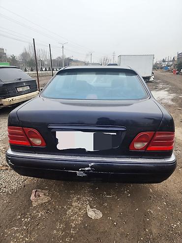 Дверь Комплект Mercedes-Benz, Б/у, Оригинал at lalafo.kg Дверь Комплект Mercedes-Benz, Б/у, Оригинал